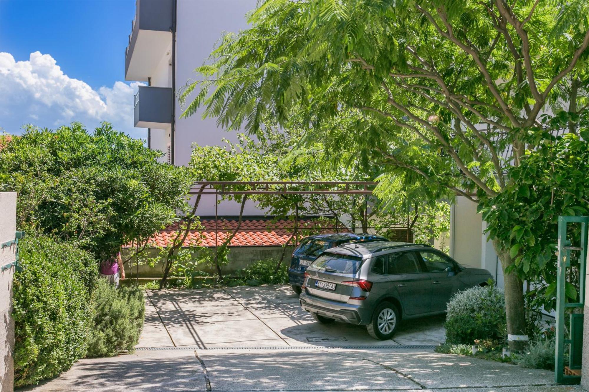 Apartments With A Parking Space Podstrana, Split - 17586 Exteriér fotografie