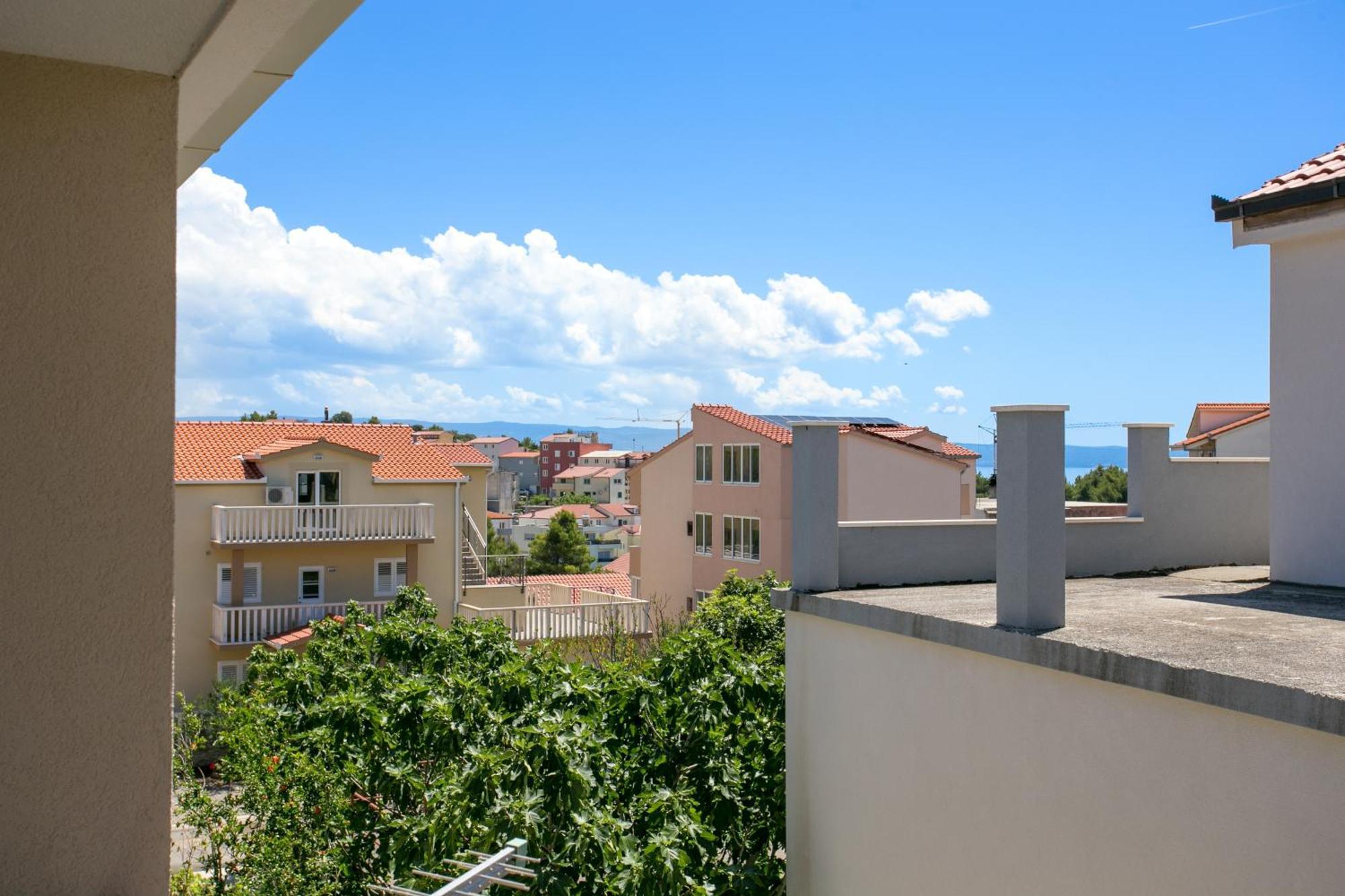 Apartments With A Parking Space Podstrana, Split - 17586 Exteriér fotografie